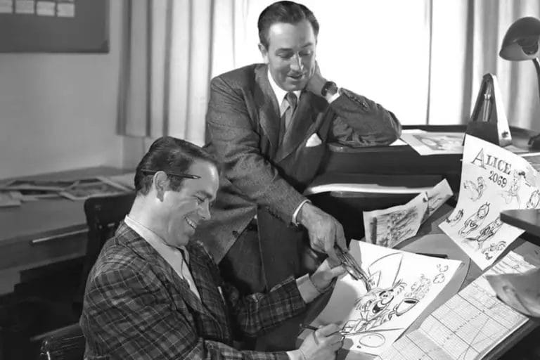 Gambar Tokoh Alice in Wonderland Disney